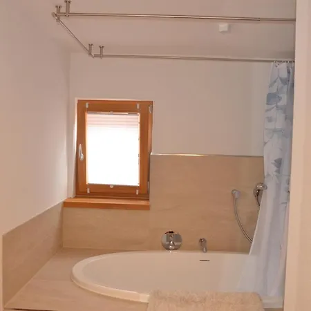 Apartment Für 4-personen 3-zimmer Ferienwohnung Landhaus Freiheit