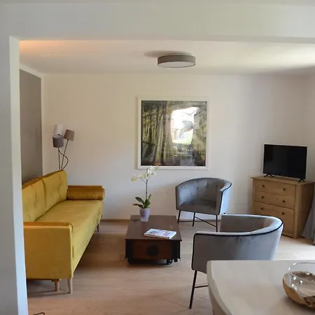 Apartment Für 4-personen 3-zimmer Ferienwohnung Landhaus Freiheit *
